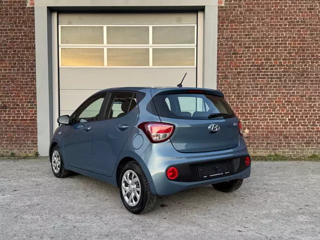 Hyundai I10 benzine / Cruise control / Zetelverwarming / zeer weinig km - foto 1