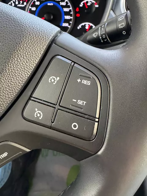 Hyundai I10 benzine / Cruise control / Zetelverwarming / zeer weinig km - foto 14